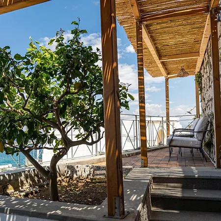 La Tranquilla カプリ